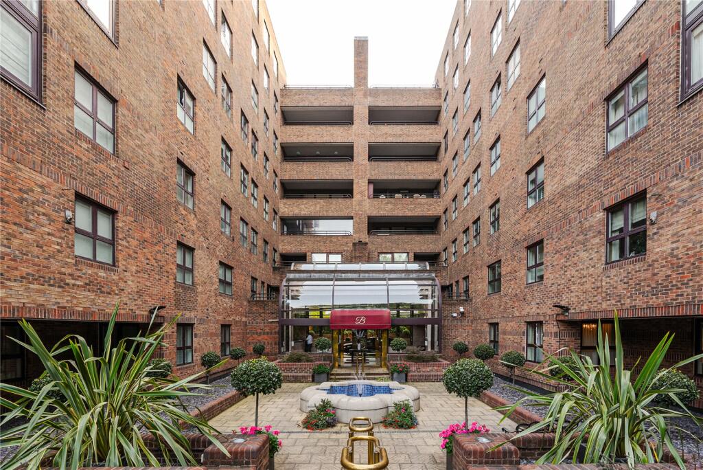 5 bedroom penthouse for sale in Beverly House, 133 Park Road, St. John's Wood, London, NW8